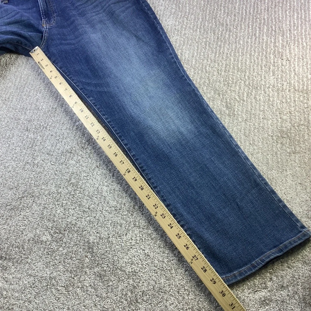 Lucky Brand 223 Straight Leg Mens Jeans Medium Wash Denim 36 x 30 NWT